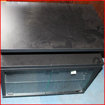 Sort tvbord