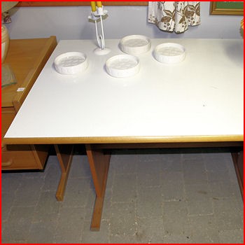Spisebord